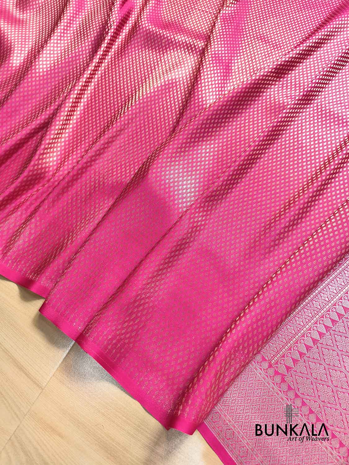 Fuchsia Pink Buti Banarasi without Border Mashru Silk Saree