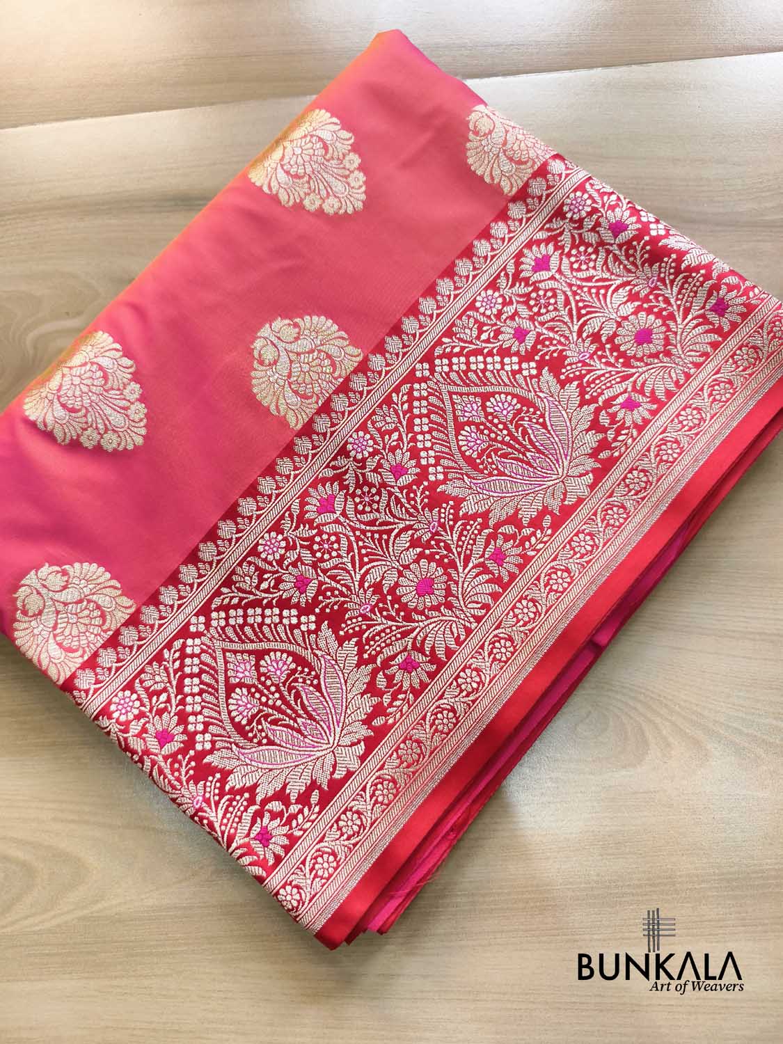 Pink Dual Shaded Traditional Buta Weaved Banarasi Silk Saree