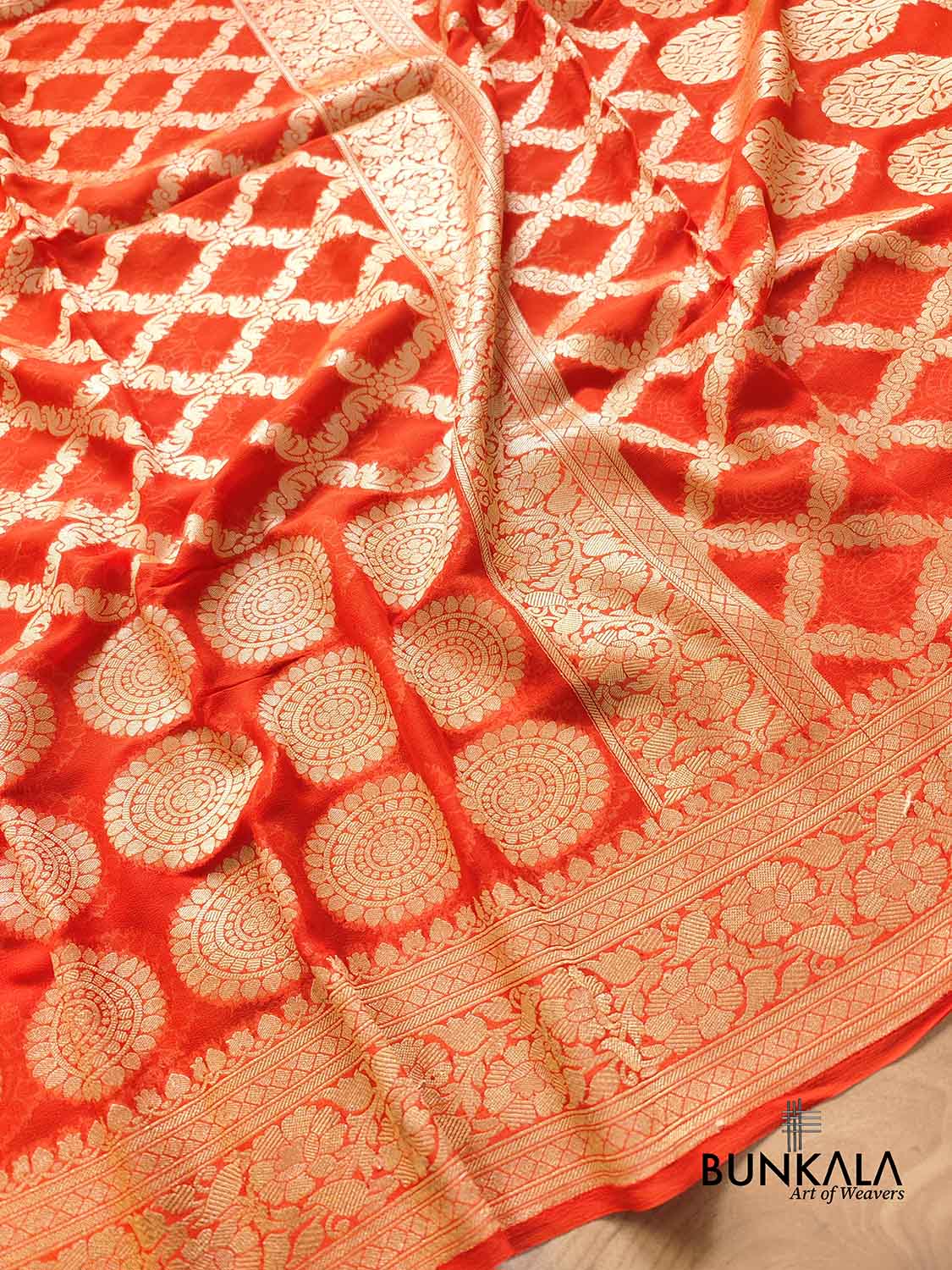 Orange woven banarasi saree with blouse - MANOHARI - 4048866