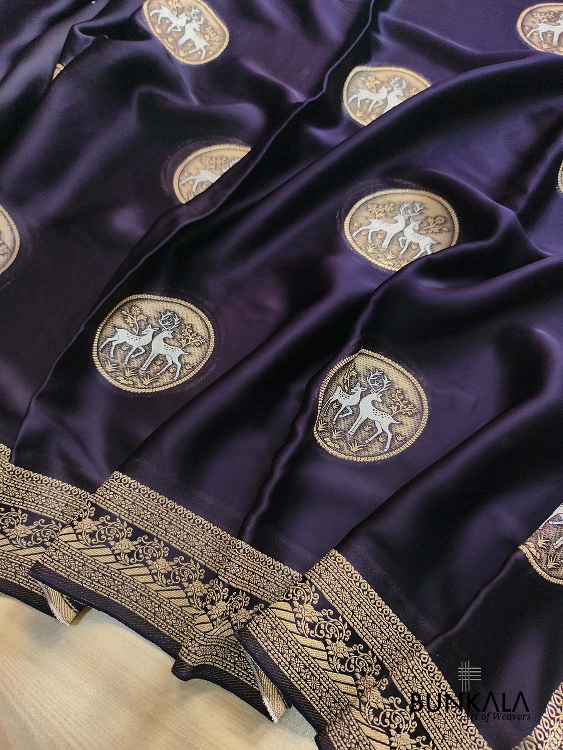 Blackish Blue Deer Jharokha Design Sona Rupa Banarasi Mashru Organza Silk Saree