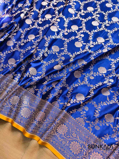 Royal Blue Sona Zari Floral Jaal Weaved Banarasi Mashru Silk Saree