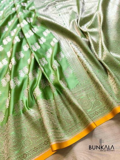 Pastel Green Traditional Buti Weaved Banarasi Mashru Silk Saree