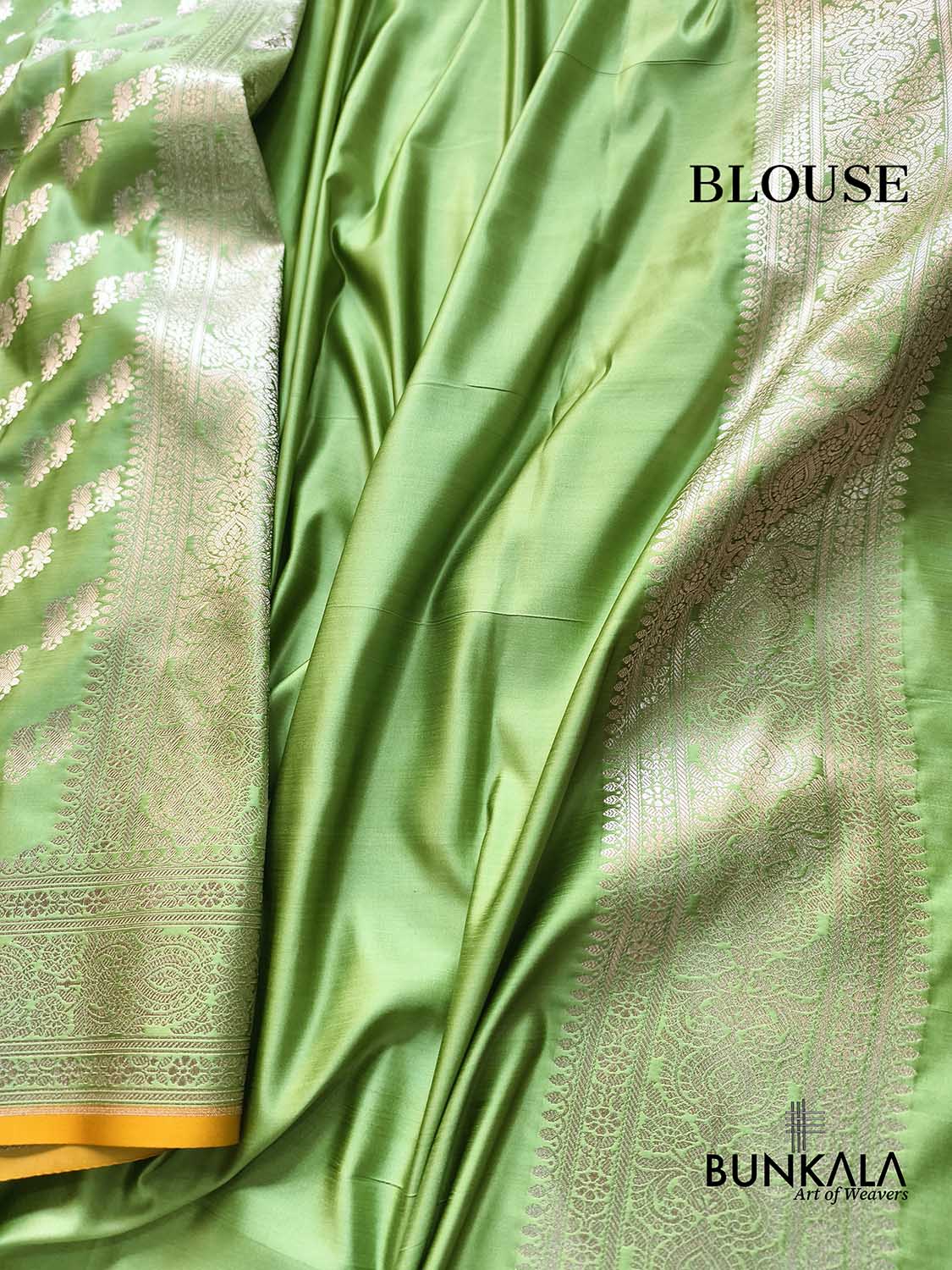 Pastel Green Traditional Buti Weaved Banarasi Mashru Silk Saree
