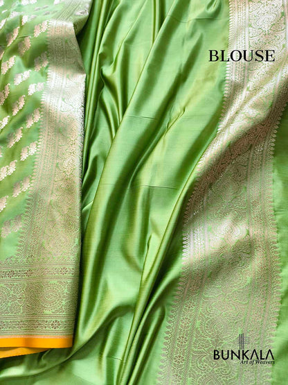 Pastel Green Traditional Buti Weaved Banarasi Mashru Silk Saree