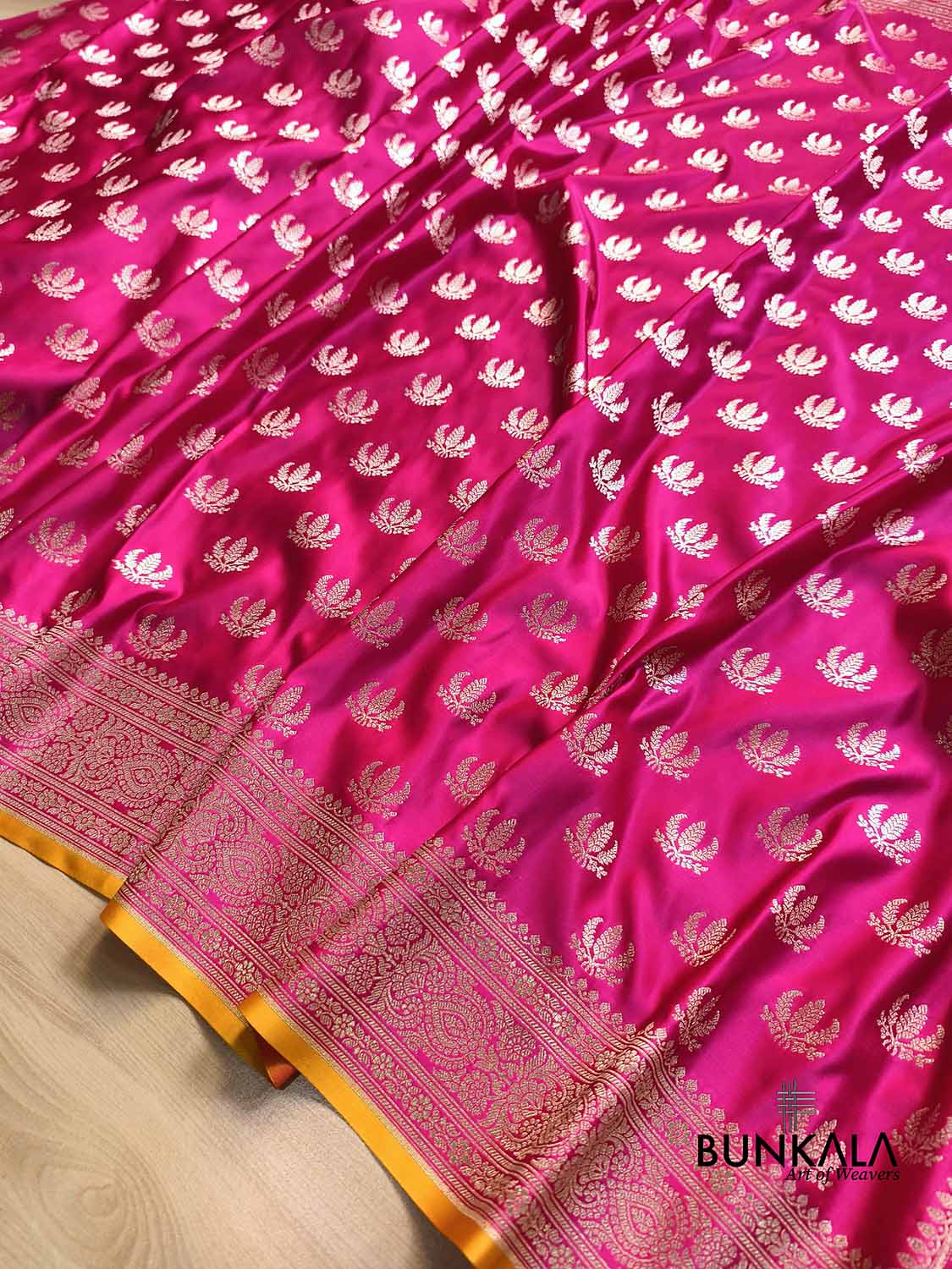 Fuchsia Pink Naaz Buti Weaved Banarasi Mashru Silk Saree