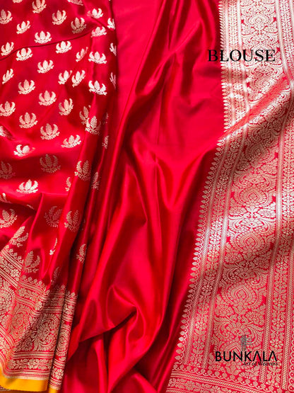 Bridal Red Naaz Buti Weaved Banarasi Mashru Silk Saree