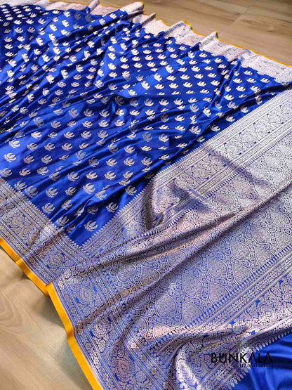Royal Blue Naaz Buti Weaved Banarasi Mashru Silk Saree
