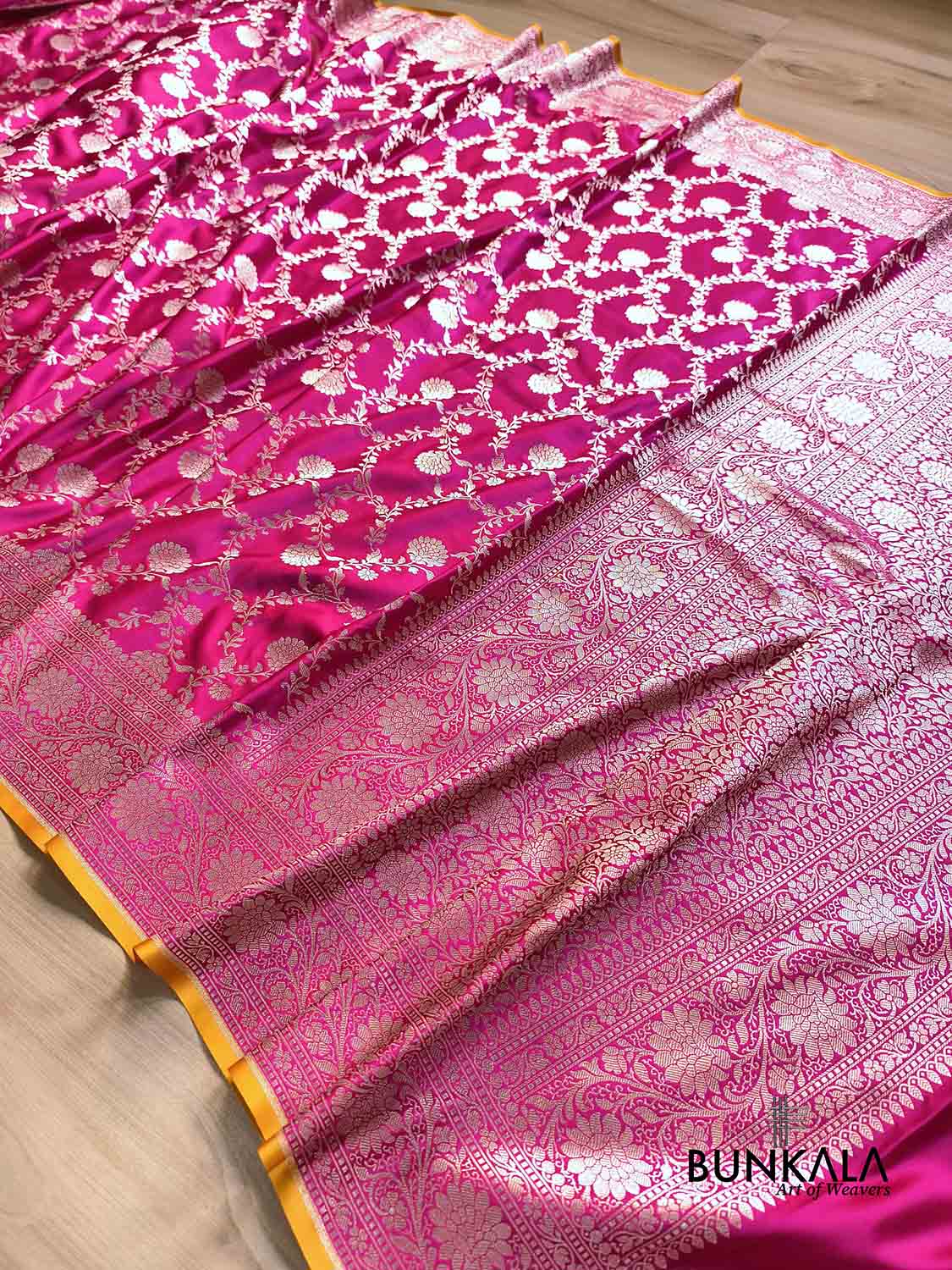 Hot Pink Sona Zari Floral Jaal Weaved Banarasi Mashru Silk Saree