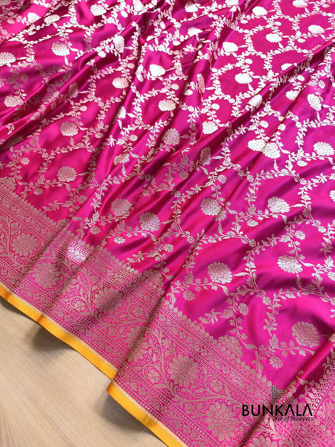Hot Pink Sona Zari Floral Jaal Weaved Banarasi Mashru Silk Saree