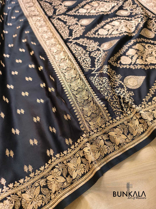 Jet Black Leaf Motif Floral Border Heavy Zari Anchal Banarasi Mashru Silk Saree