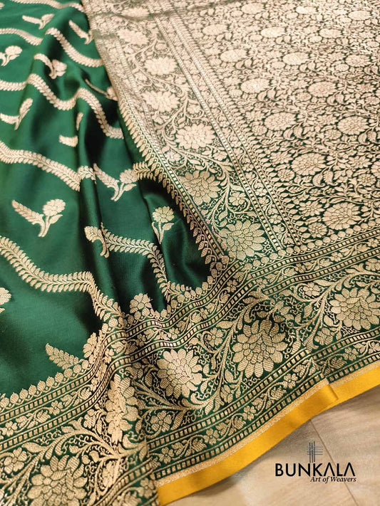Bottle Green Leheriya Aada Pattern Heavy Floral Jaal Border Pallu Banarasi Mashru Silk Saree