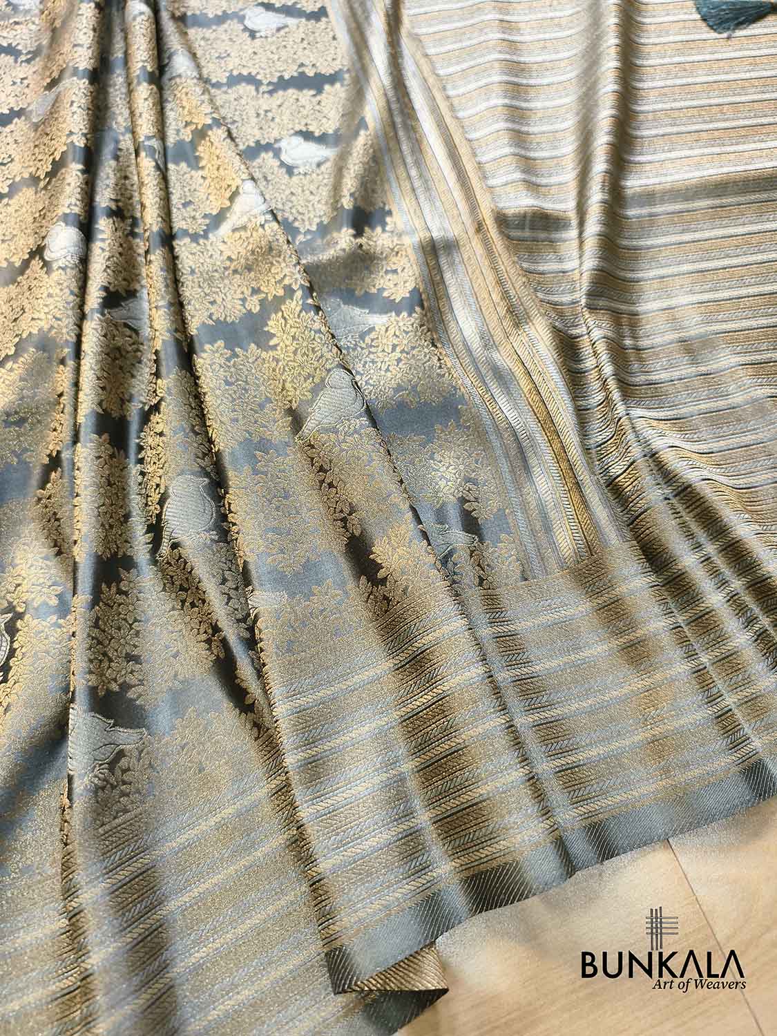 Grey Birds Sona Rupa Floral Jaal Weaved Banarasi Mashru Silk Saree