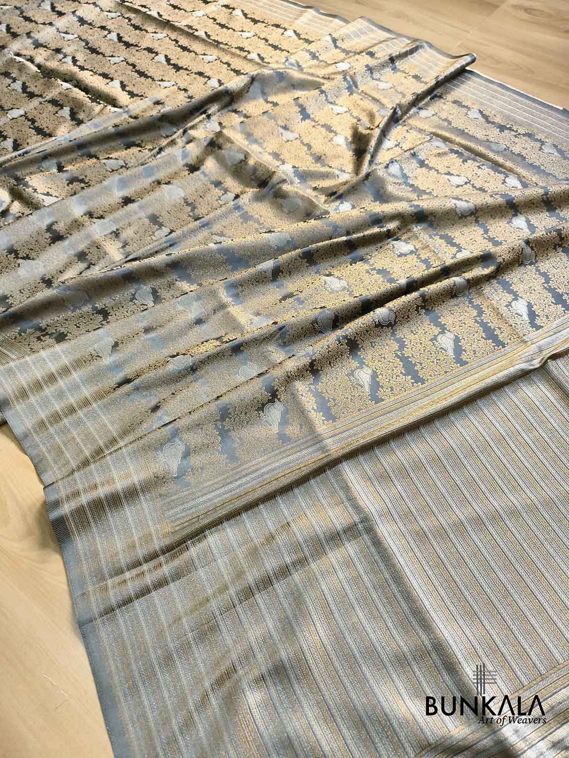 Grey Birds Sona Rupa Floral Jaal Weaved Banarasi Mashru Silk Saree