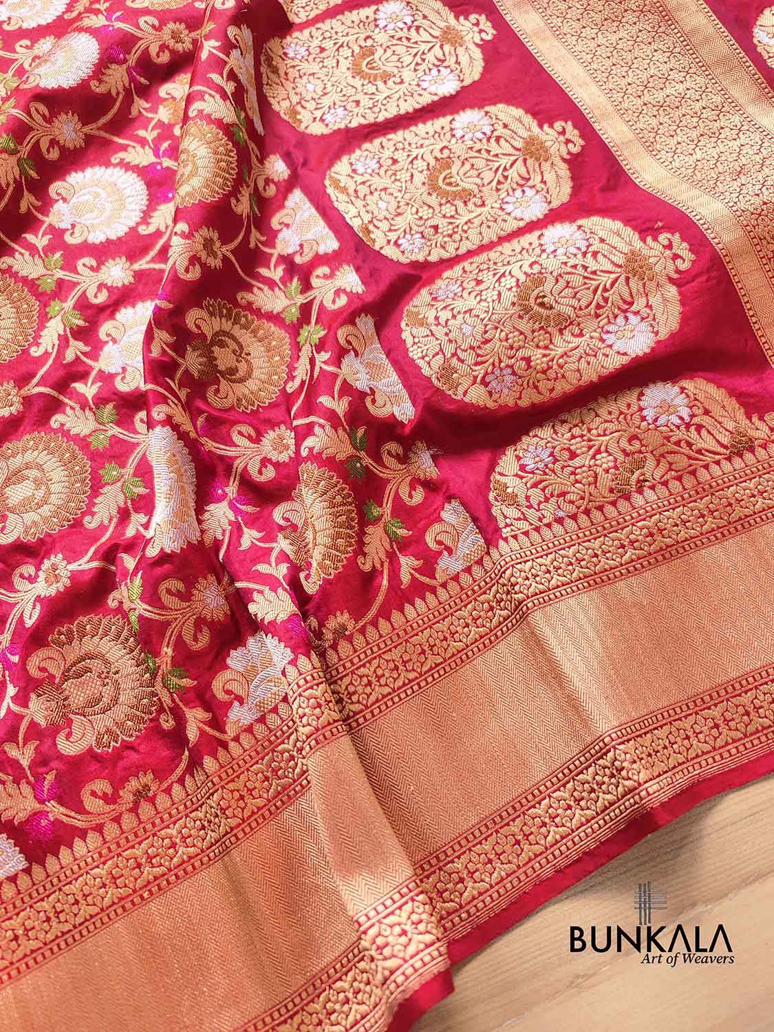 Reddish Pink Two Tone Color Pure Katan Silk Floral Design Meenakari Sona Rupa Handloom Banarasi Saree