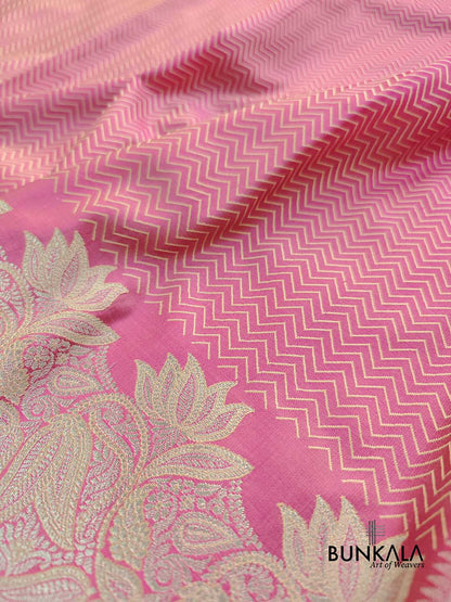 Gajri Pink Zig Zag Design Jamewar Weaved Banarasi Soft Mashru Silk Saree