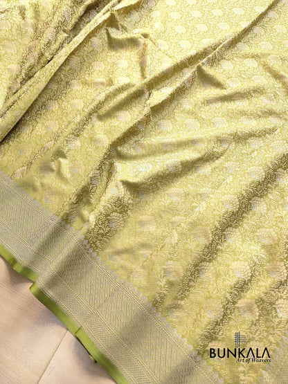 Pista Green Sona Rupa Jamewar Weaved Banarasi Soft Mashru Silk Saree