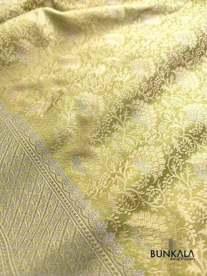 Pista Green Sona Rupa Jamewar Weaved Banarasi Soft Mashru Silk Saree