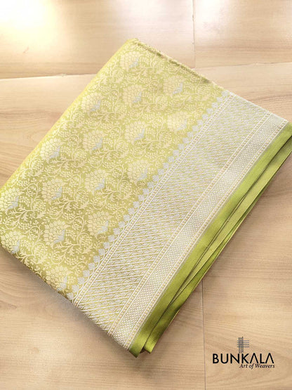 Pista Green Sona Rupa Jamewar Weaved Banarasi Soft Mashru Silk Saree
