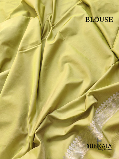 Pista Green Sona Rupa Jamewar Weaved Banarasi Soft Mashru Silk Saree