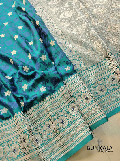 Peacock Blue Floral Jaal Jamewar Weaved Banarasi Soft Mashru Silk Saree