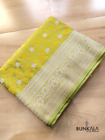 Green Double Shaded Floral Jaal Jamewar Weaved Banarasi Soft Mashru Silk Saree