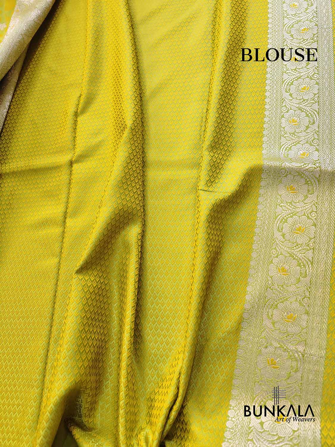 Green Double Shaded Floral Jaal Jamewar Weaved Banarasi Soft Mashru Silk Saree