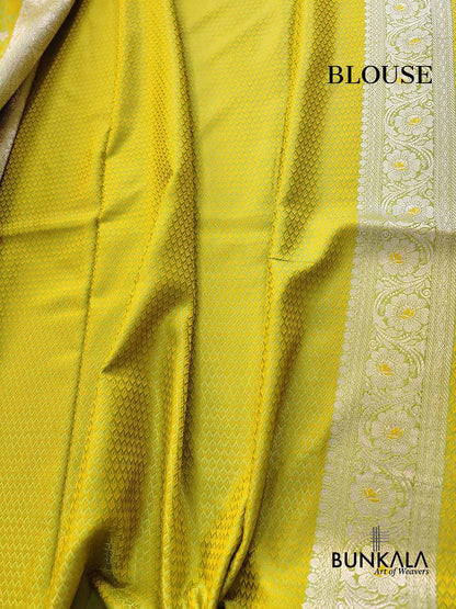 Green Double Shaded Floral Jaal Jamewar Weaved Banarasi Soft Mashru Silk Saree