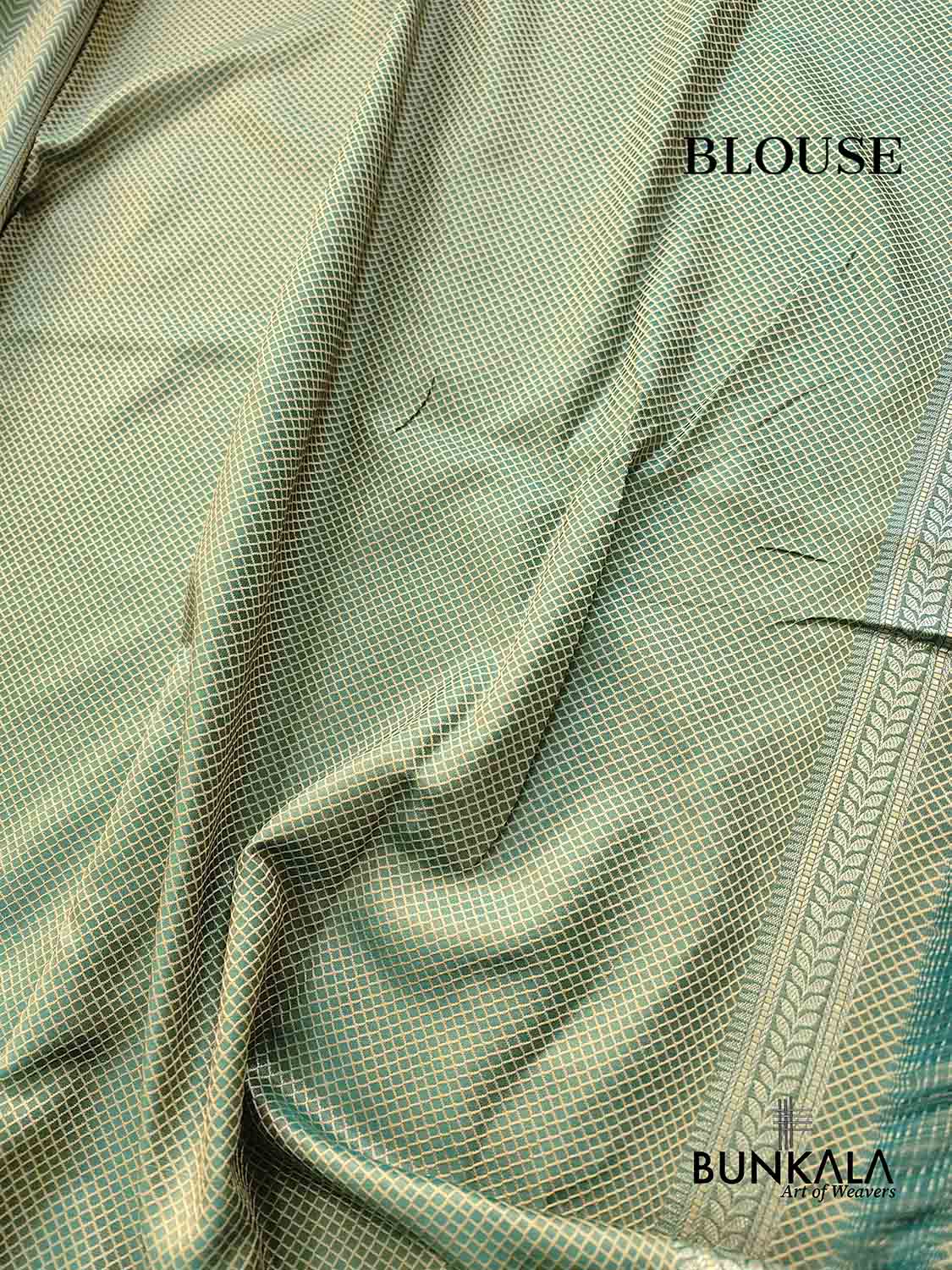 Green Zig Zag Design Jamewar Weaved Banarasi Soft Mashru Silk Saree