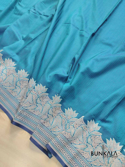 Blue Zig Zag Design Jamewar Weaved Banarasi Soft Mashru Silk Saree