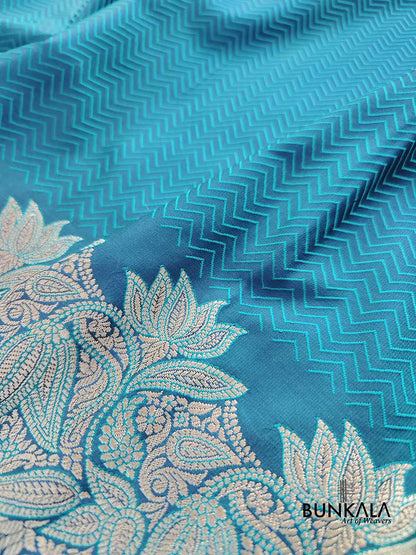 Blue Zig Zag Design Jamewar Weaved Banarasi Soft Mashru Silk Saree