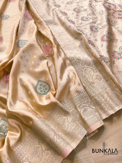 Off White Meenakari Motif Banarasi Mashru Silk Saree