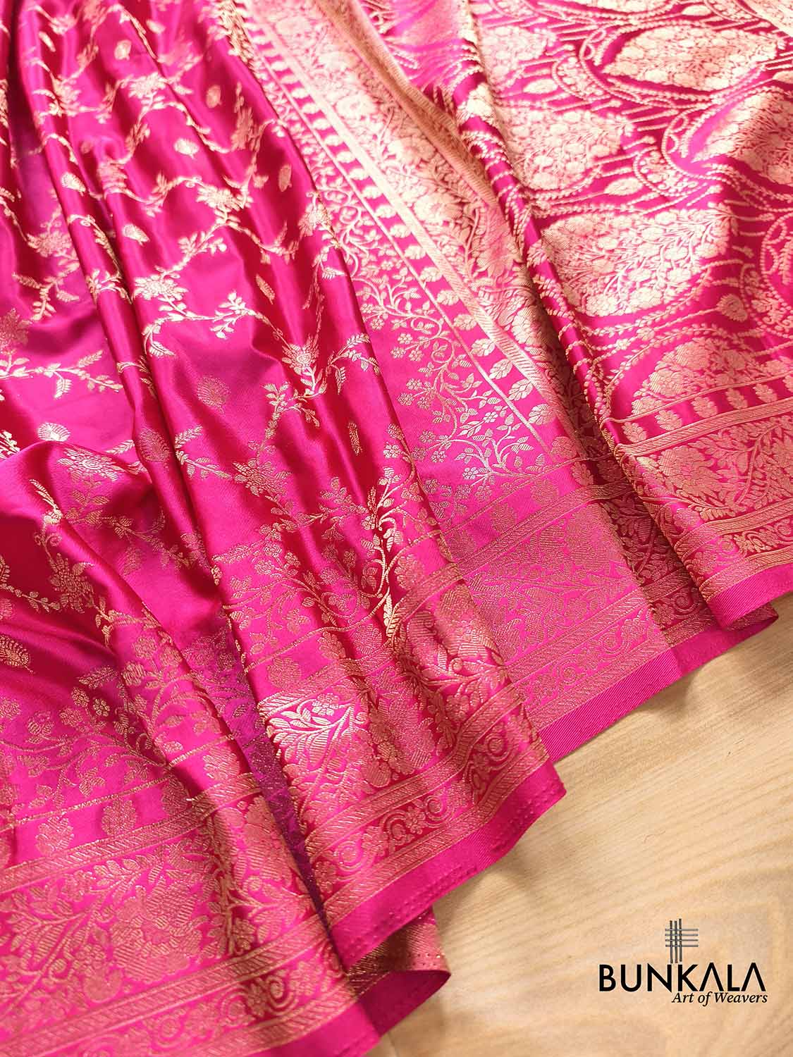 Hot Pink Small Flower Jaal Banarasi Mashru Silk Saree