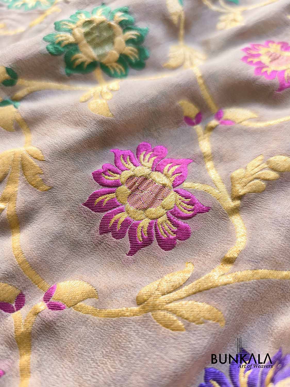 Silver Grey Multi Meenakari Floral Jaal Handloom Banarasi Pure Georgette Saree