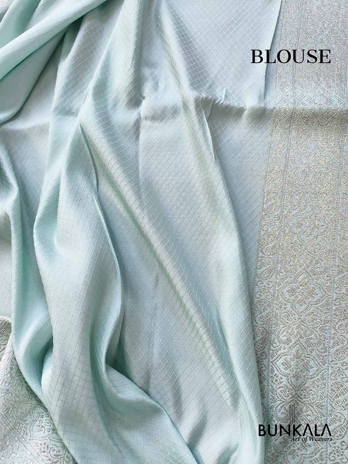 Powder Blue Vintage Motif Big Border Brocade Weaved Banarasi Mashru Silk Saree