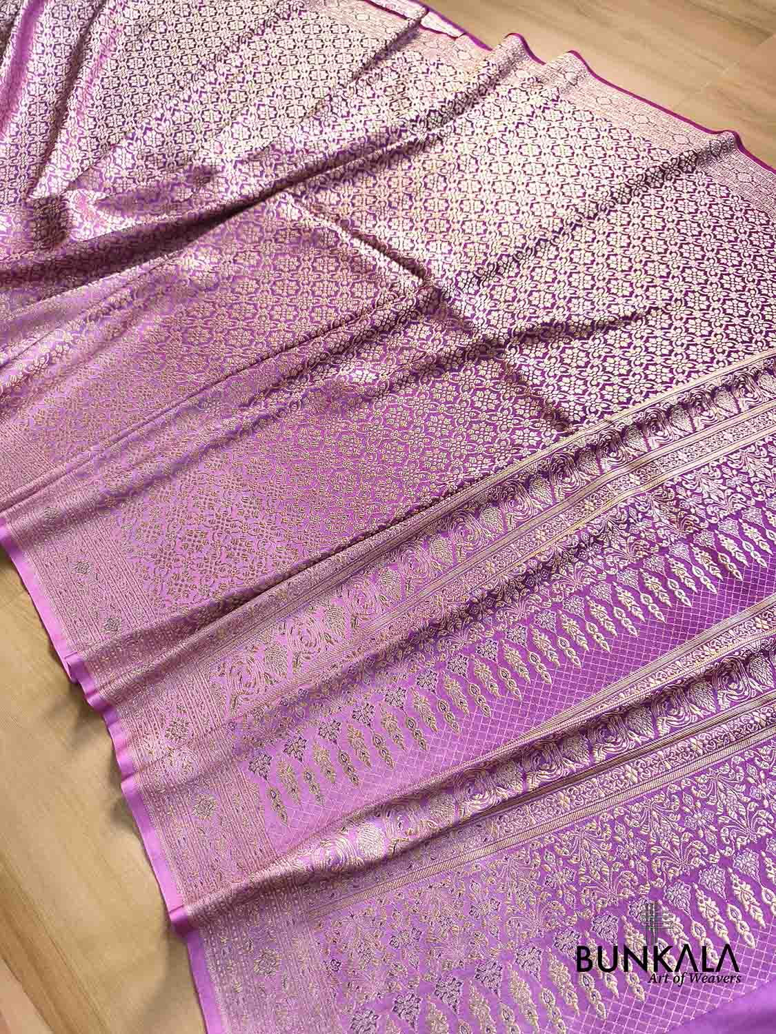 Ombre Shaded Purple Brocade Weaved Banarasi Mashru Silk Saree