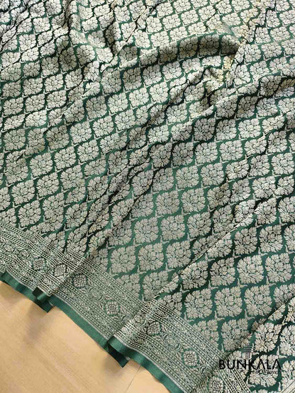 Emerald Green Brocade Weaved Banarasi Mashru Silk Saree