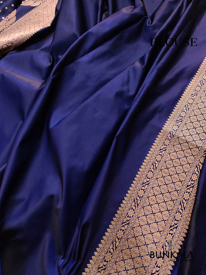 Navy Blue Flower Round Buti Weaved Banarasi Mashru Silk Floral Border Saree