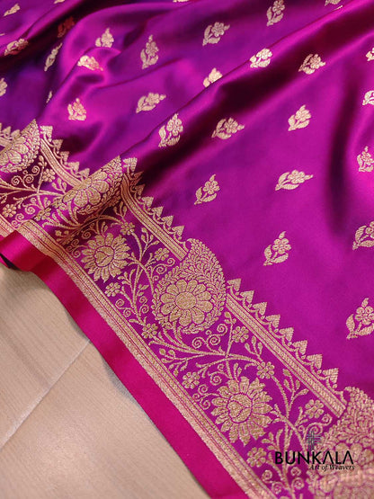 Magenta Pink Floral Buti Weaved Banarasi Mashru Silk Floral Border Saree