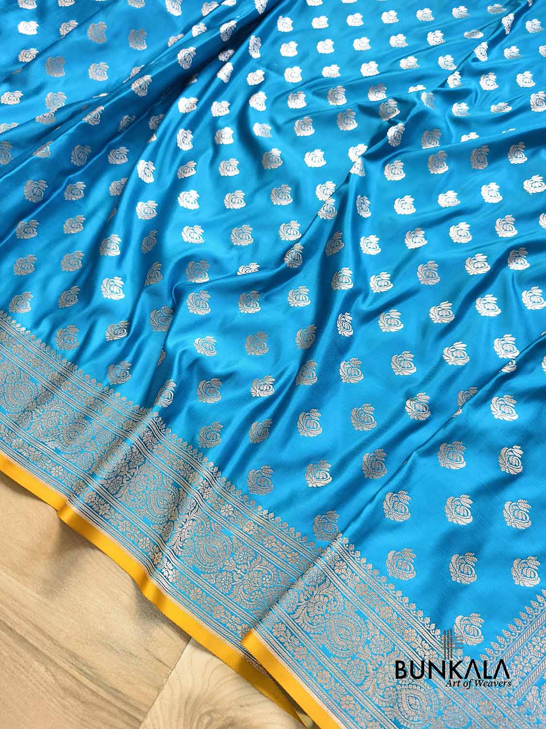 Ocean Blue Small Buti Weaved Banarasi Mashru Silk Saree