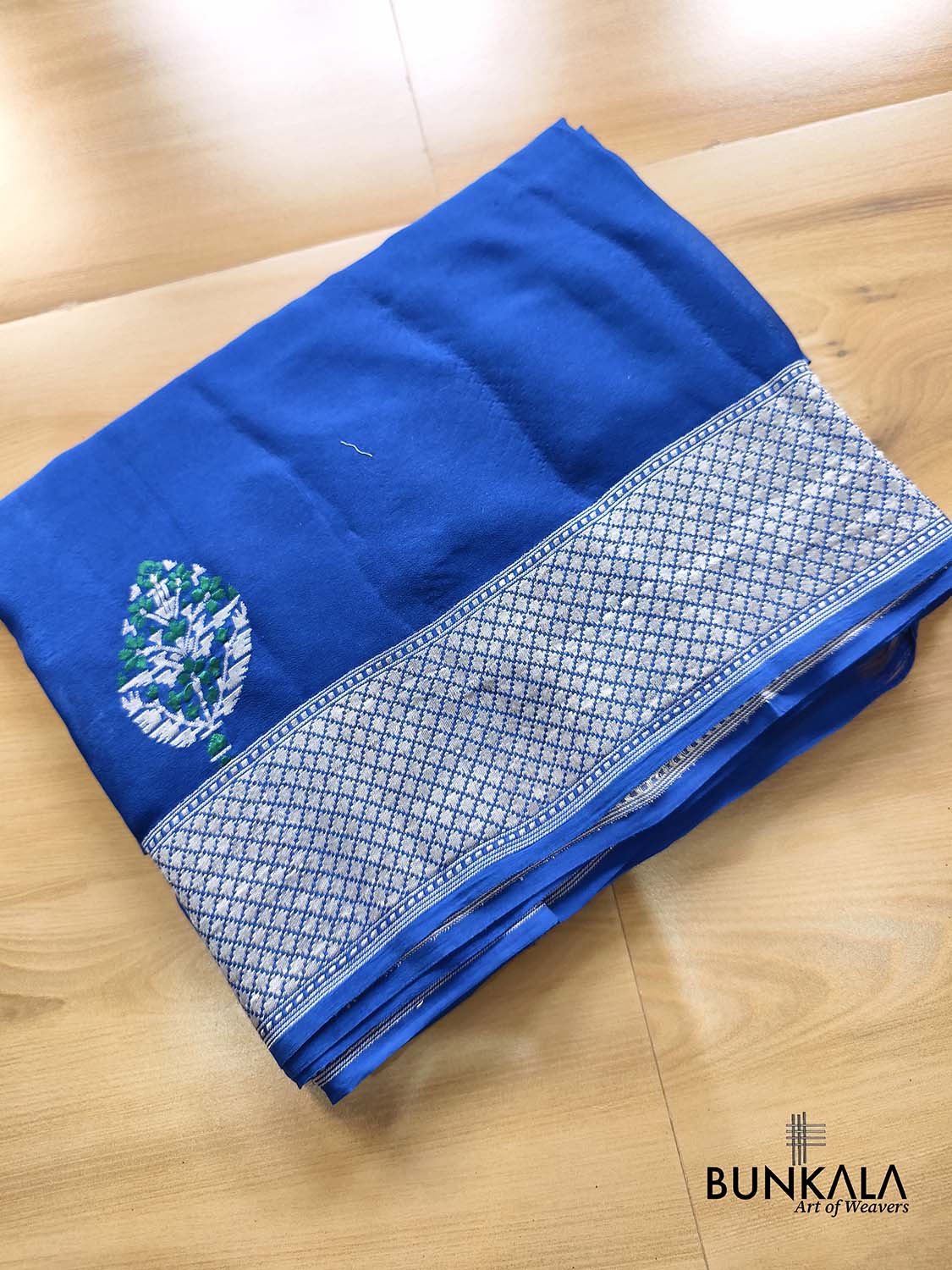 Royal Blue Silver Zari Meenakari Kadwa Handweaved Buta Banarasi Pure Georgette Saree 