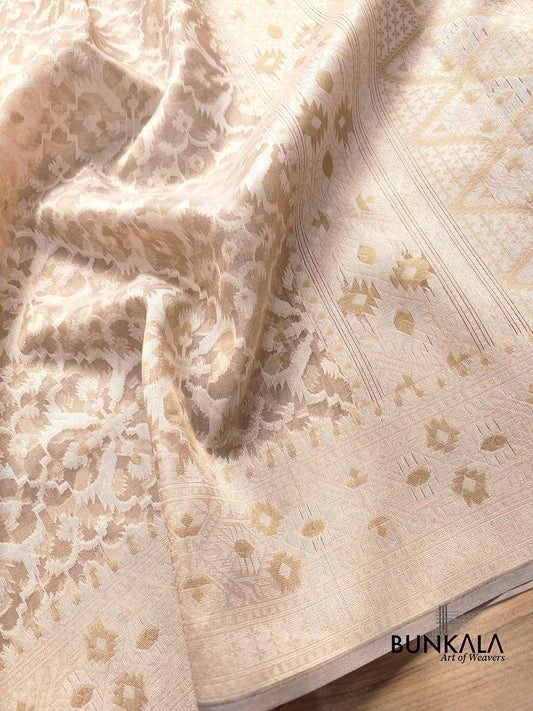 Golden Tissue Silk Patola Design Resham Handweaved Banarasi Saree
