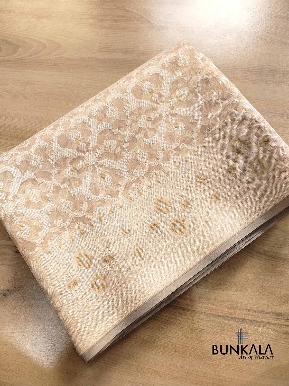Golden Tissue Silk Patola Design Resham Handweaved Banarasi Saree