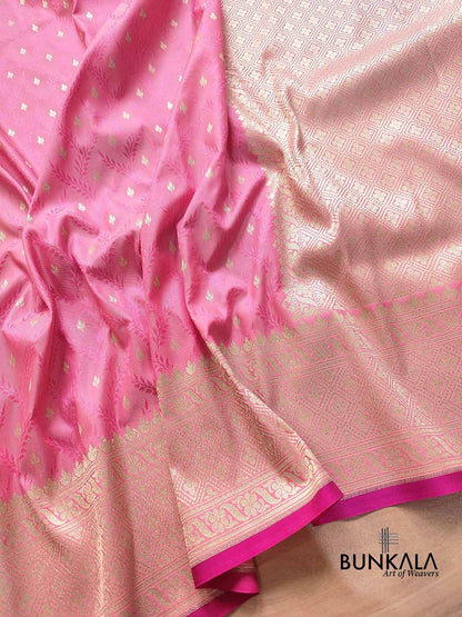 Light Pink Mashru Silk Leaf Design Jamewar Weaved Allover Small Buti Banarasi Saree