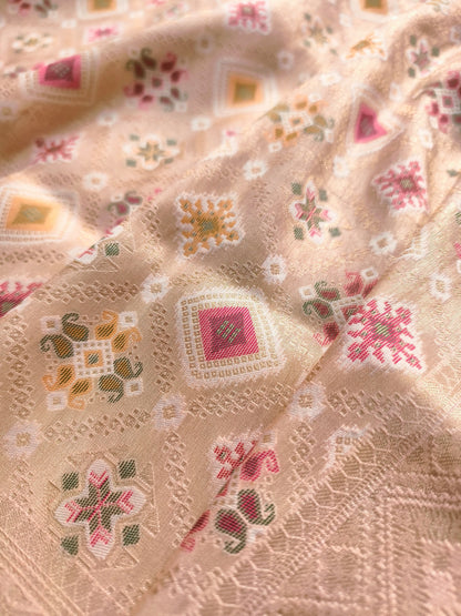 Off White Patola Jaal Banarasi Resham Silk Saree