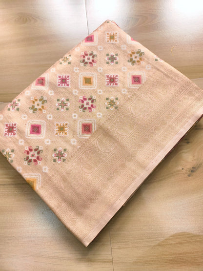 Off White Patola Jaal Banarasi Resham Silk Saree