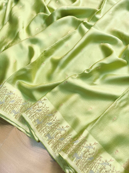 Pastel Green Shikargha Border TanChui Banarasi Mashru Silk Saree