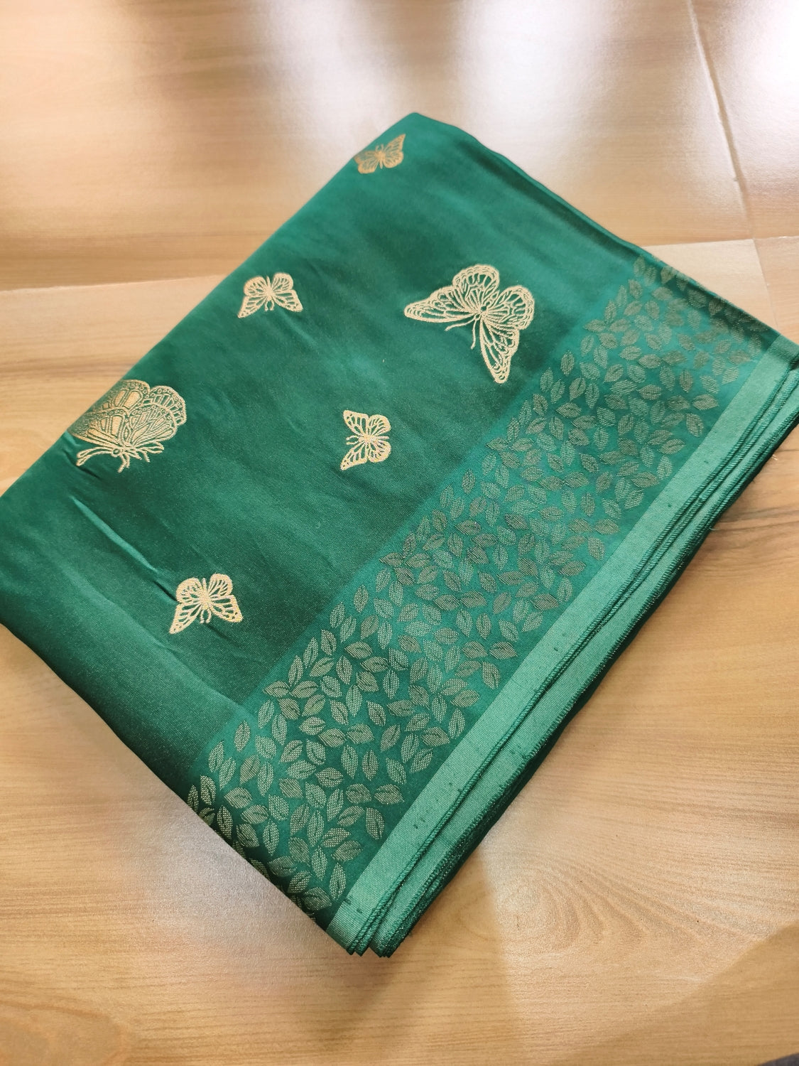 Emrald Green Butterfly Motif Border Banarasi Mashru Silk Saree