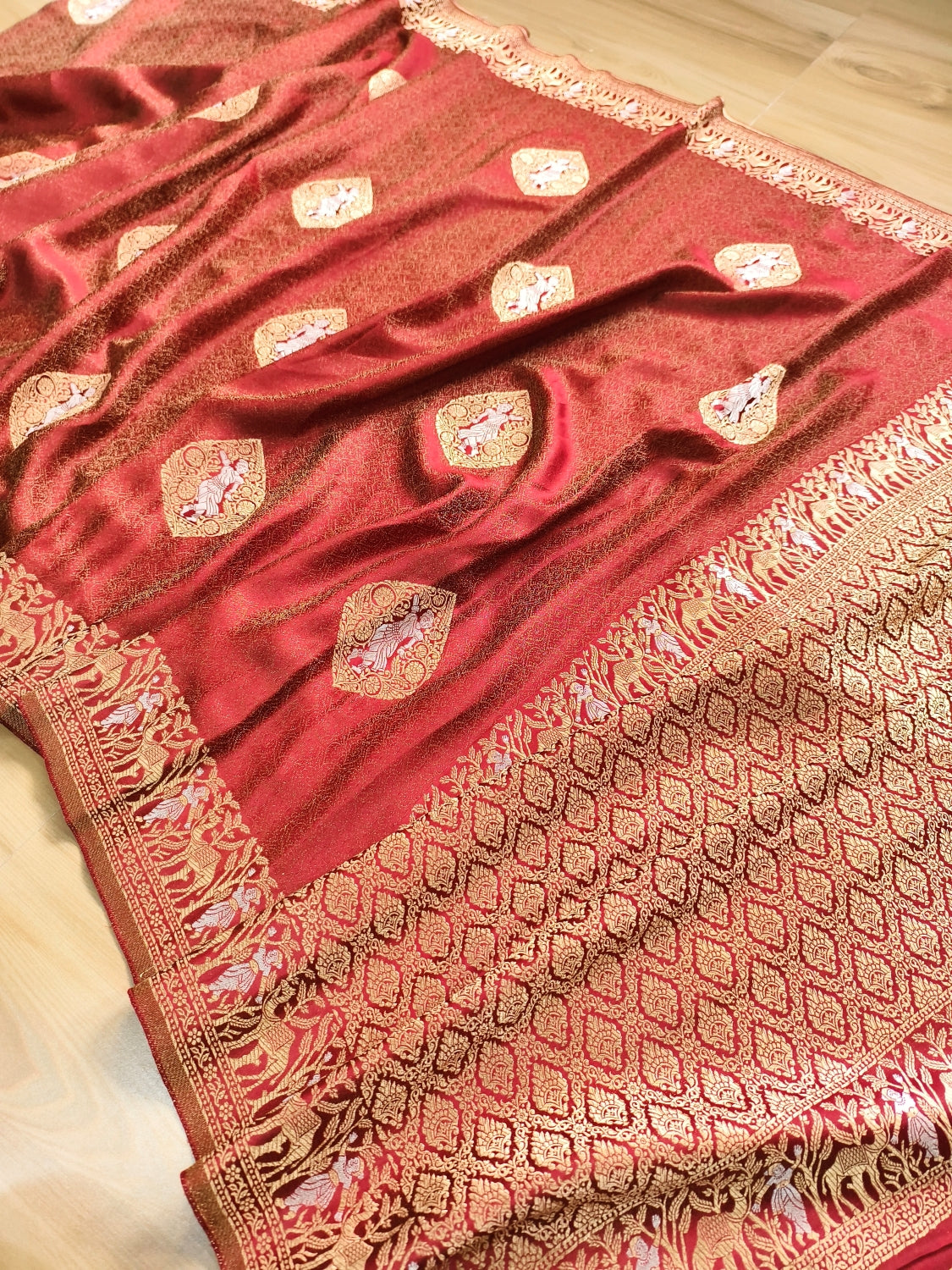 Maroonish Red Nirtya Motif Design Banarasi Mashru Silk Saree