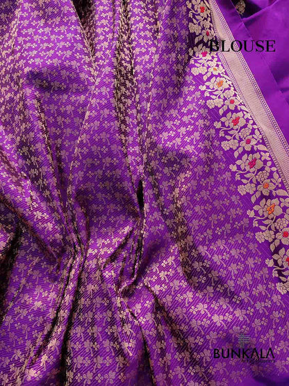 Two Tone Purple Pure Katan Silk Kadwa Handweaved Allover Small Flower Buti Banarasi Saree with Meenakari Border