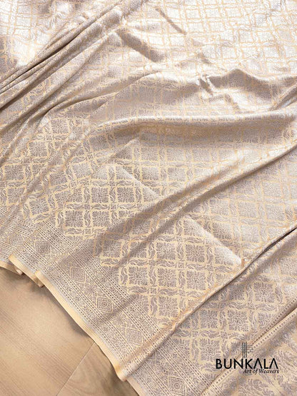 Off White Brocade Silver Zari Weaved Banarasi Mashru Silk Saree